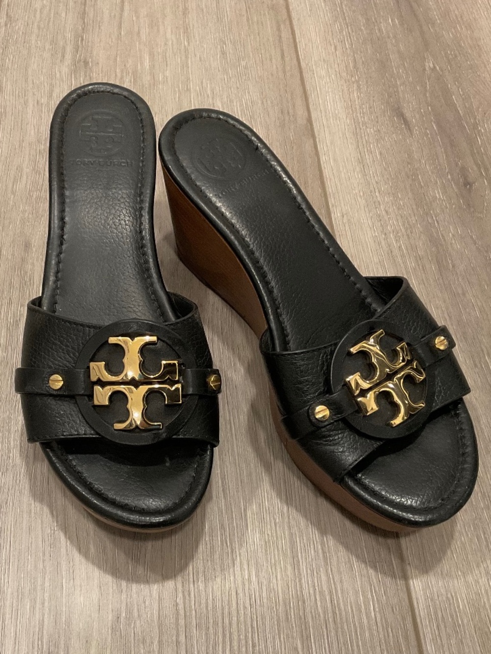 TORY BURCH Patti 3 Mid Wedge Slide Sandals in Black Pebble Leather  Size 7.5